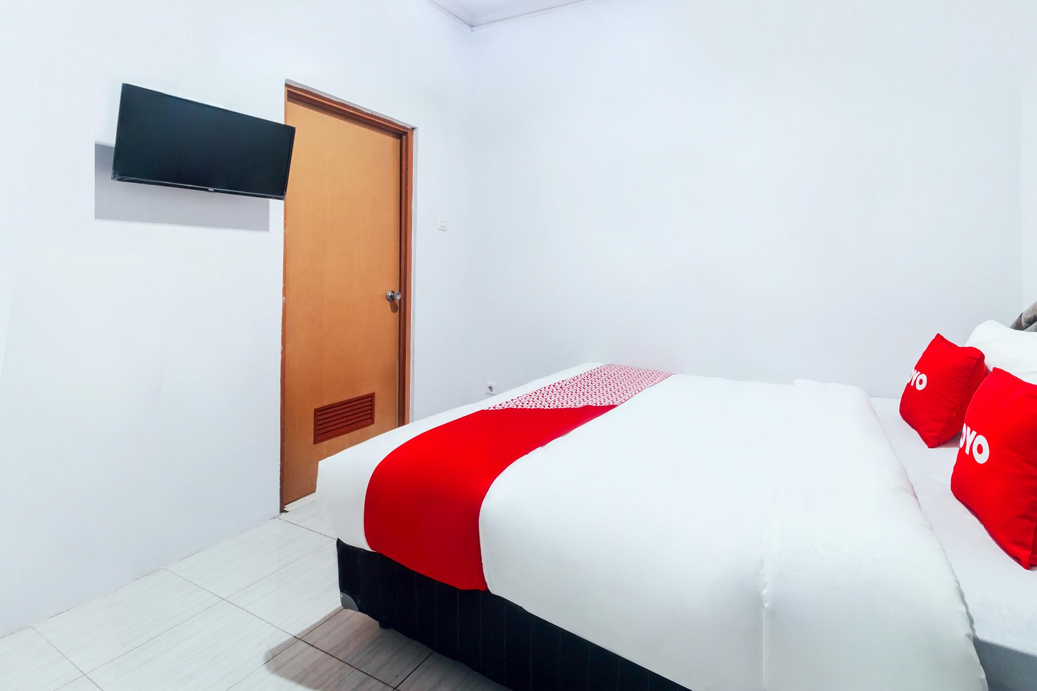 Vaccinated Staff-Oyo 2699 Haven Boarding House Hotel Ambon Exterior photo