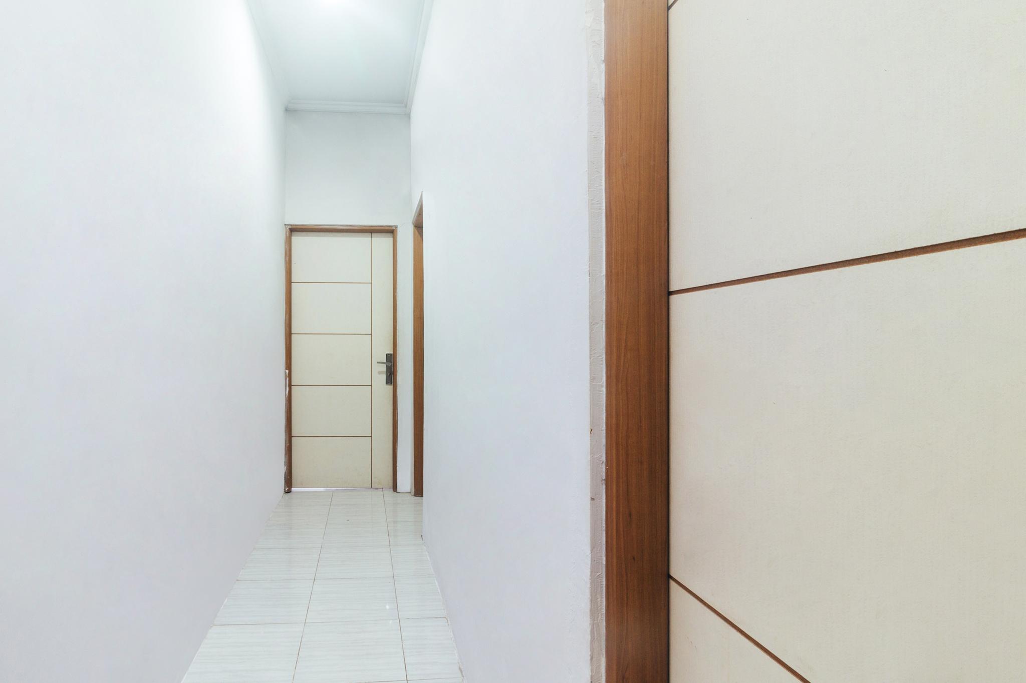 Vaccinated Staff-Oyo 2699 Haven Boarding House Hotel Ambon Exterior photo