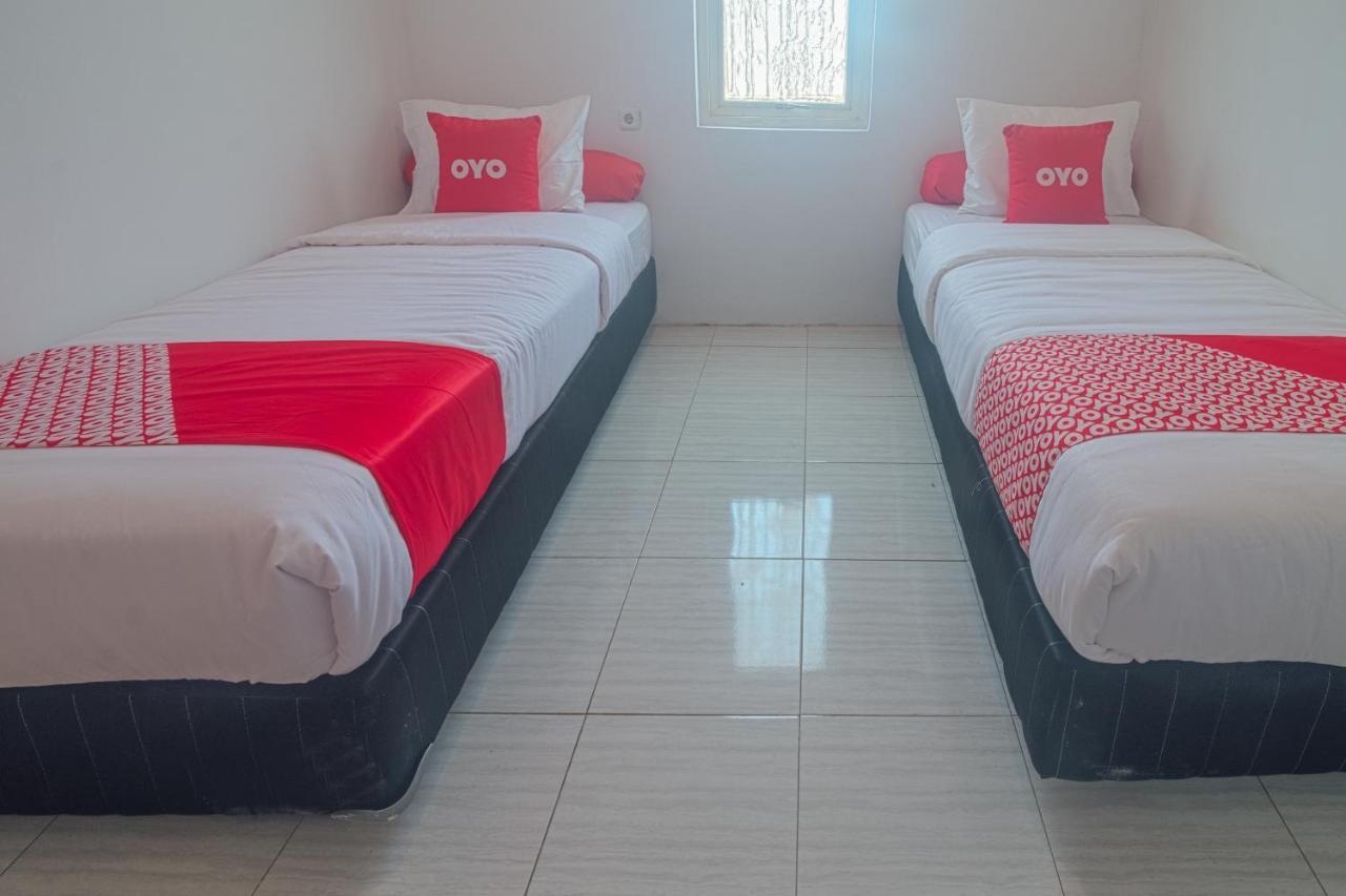 Vaccinated Staff-Oyo 2699 Haven Boarding House Hotel Ambon Exterior photo