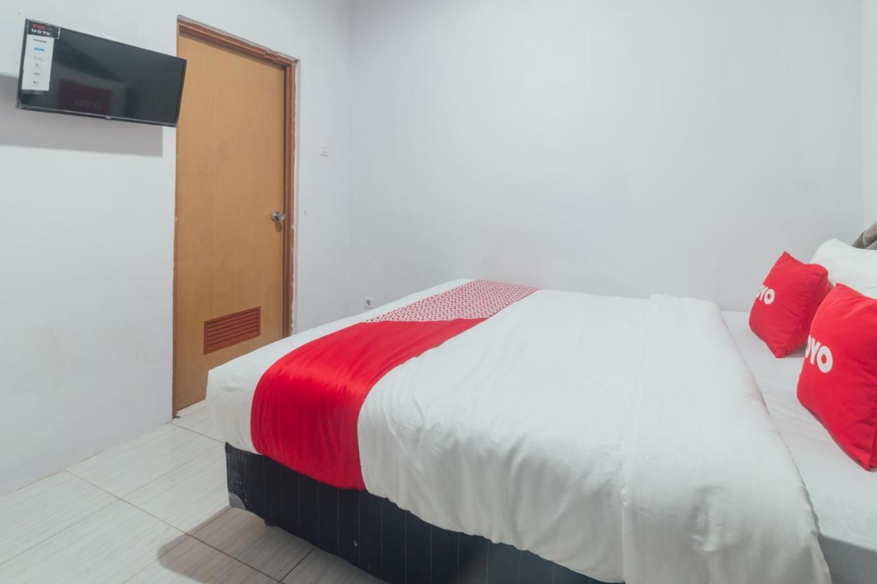 Vaccinated Staff-Oyo 2699 Haven Boarding House Hotel Ambon Exterior photo